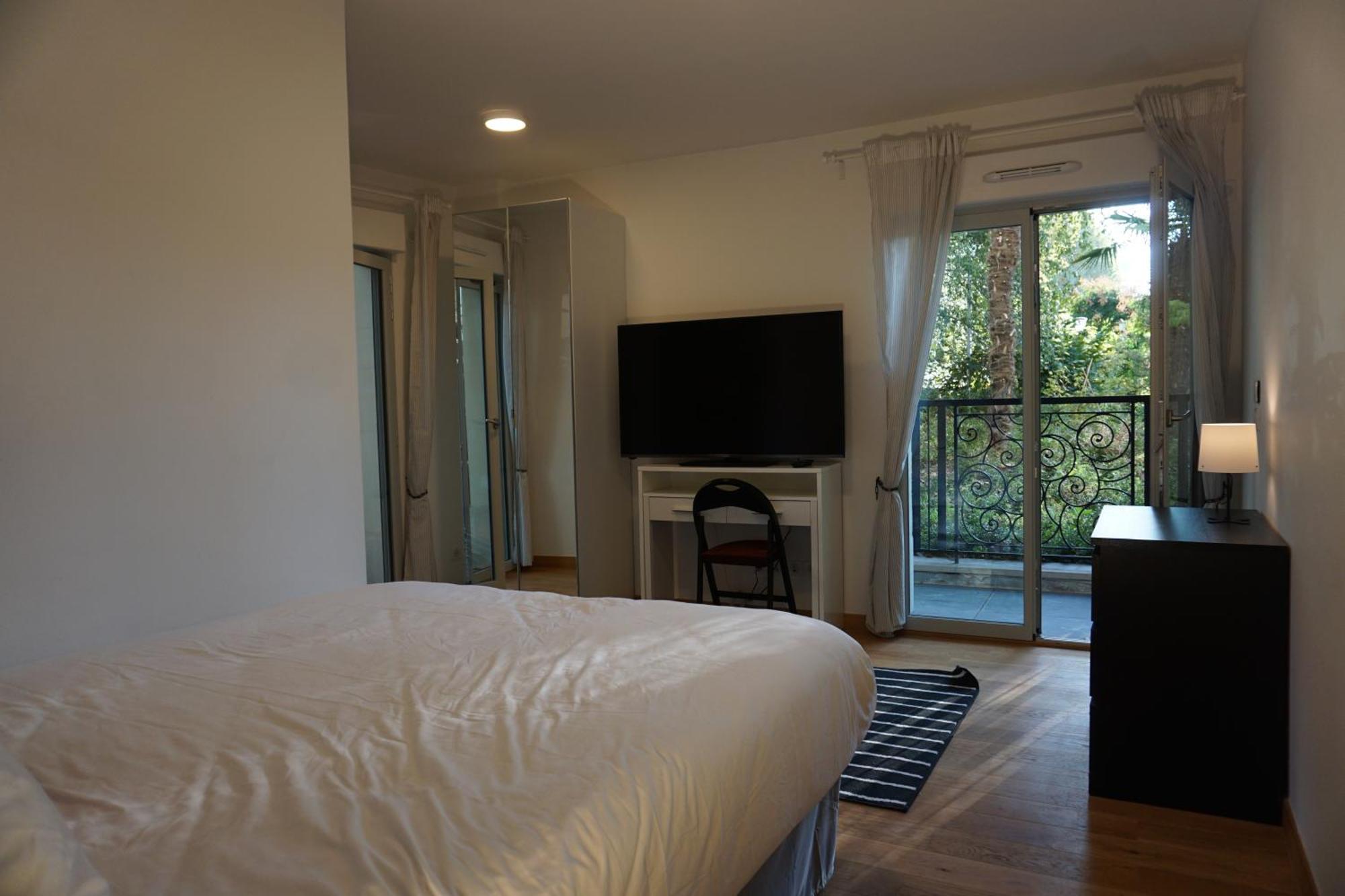 Residences Grande Jatte, Bord De Seine, Suites 52M2 A 97M2, Hopital Americain A 600M ヌイイ＝シュル＝セーヌ エクステリア 写真