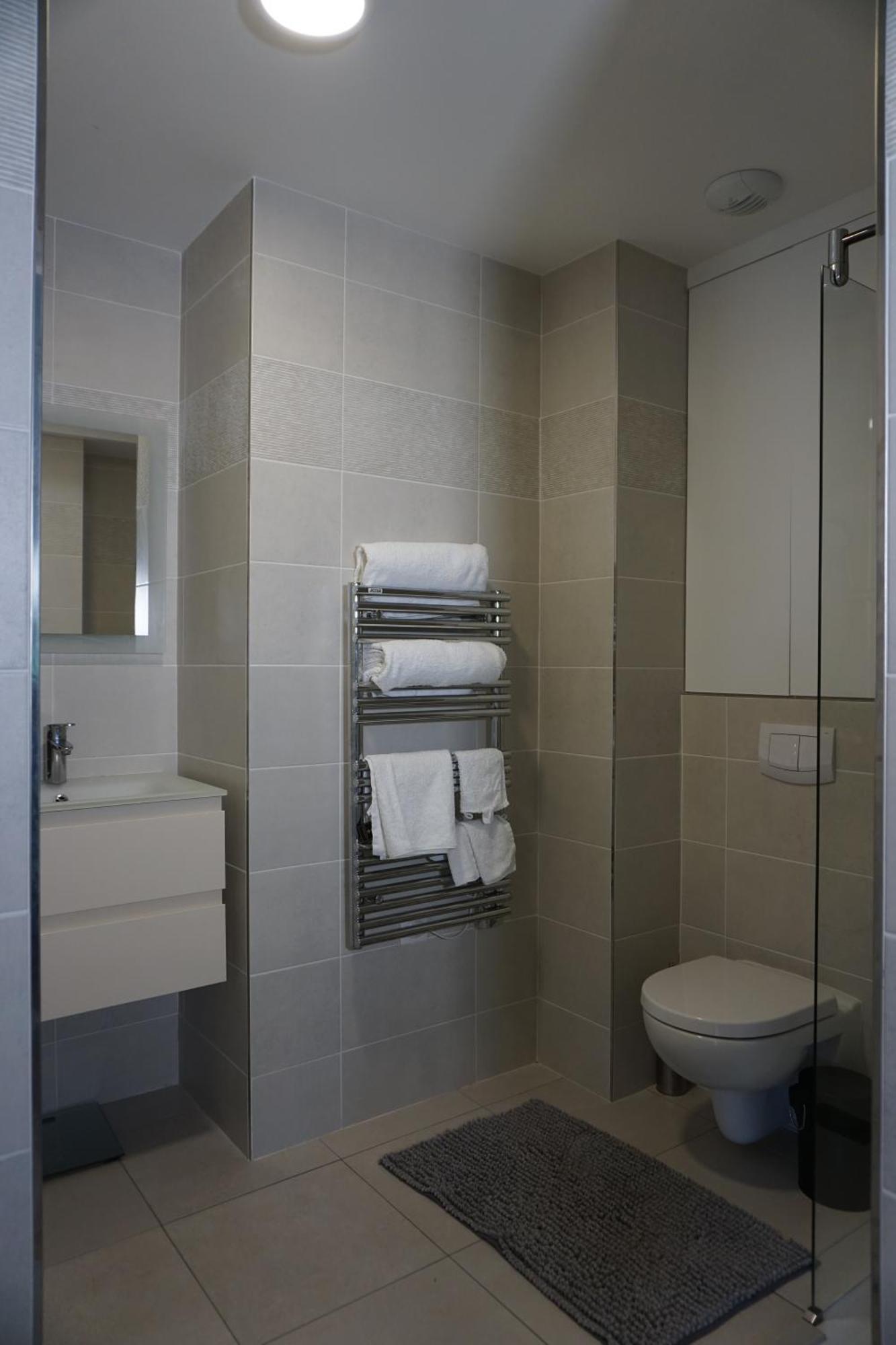 Residences Grande Jatte, Bord De Seine, Suites 52M2 A 97M2, Hopital Americain A 600M ヌイイ＝シュル＝セーヌ エクステリア 写真